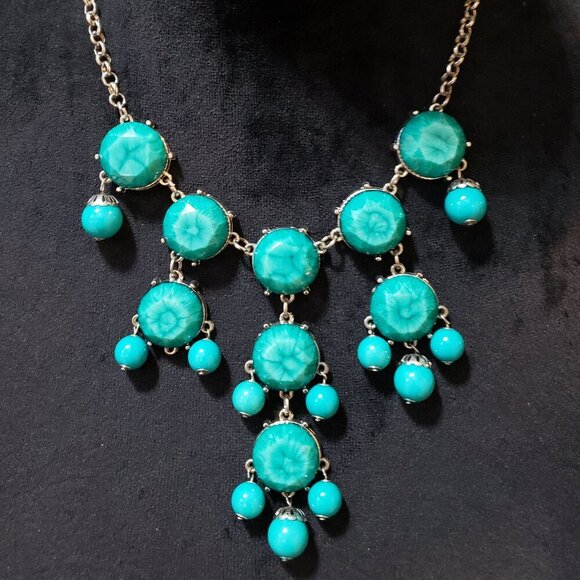 Women's Fashion Boho Turquoise Stone Bib Necklace Silver Tone Circle Link Chain - Picture 1 of 7